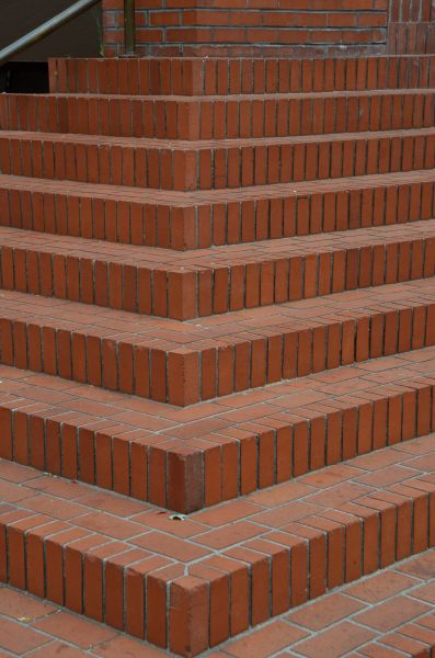 Staircase Brick Repair in Vallejo